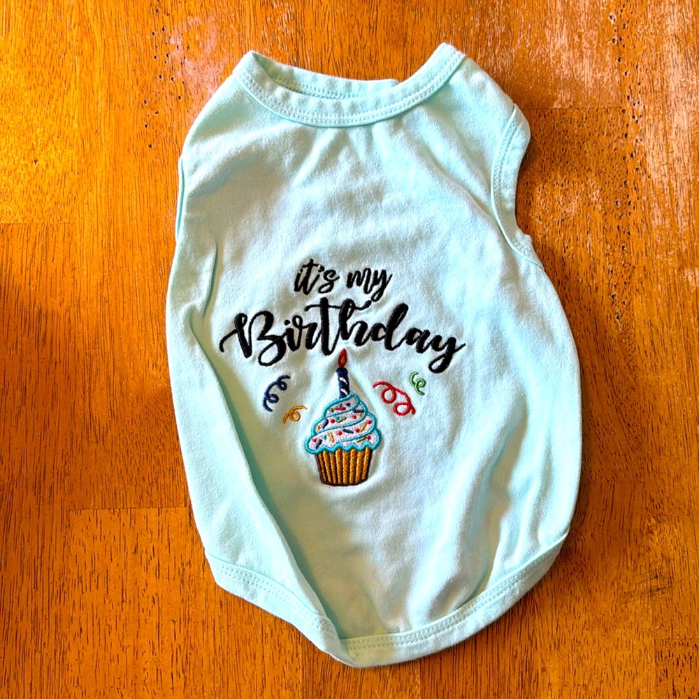 Parisian Pet dog shirt with “it’s my birthday” embroidery, size XL (for 15-20lb)